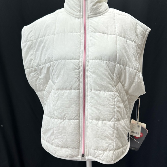 FP Movement by Free People Jackets & Blazers - FP Movement by Free People White Pippa Packable Puffer Vest XS NWTS